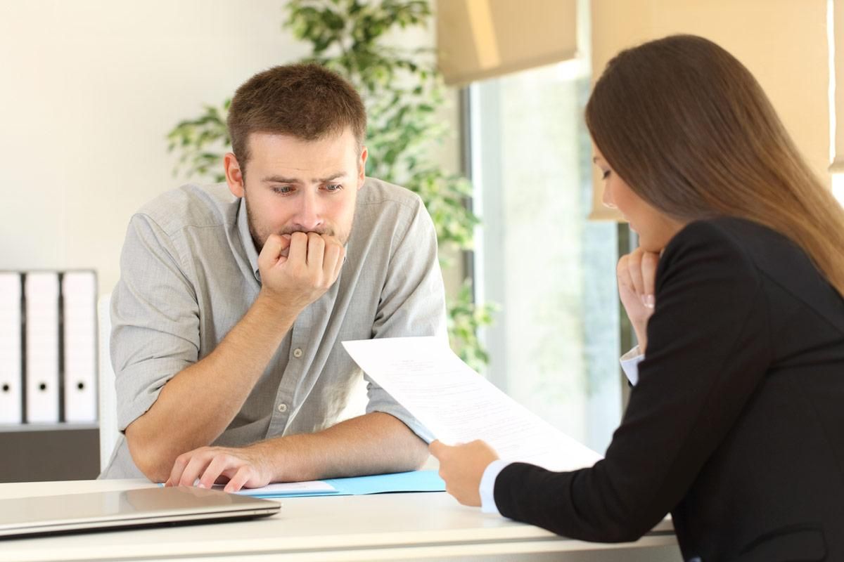 Abogado experto en contratos civiles y mercantiles